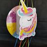 Imagens de Piñata Unicornio Arcoíris cartón 44cm