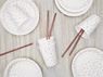 Imagen de Platos Blancos Puntos Rosa Dorados cartón 18cm (6 unidades)