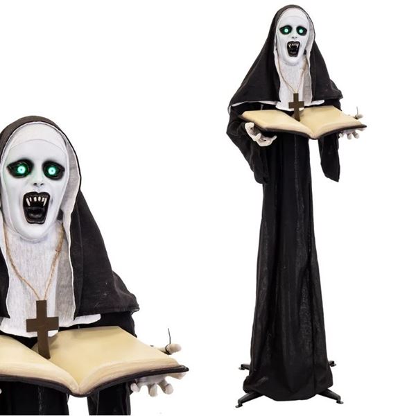 Imagen de Figura Monja Demoníaca con Luz y Sonido (165cm)