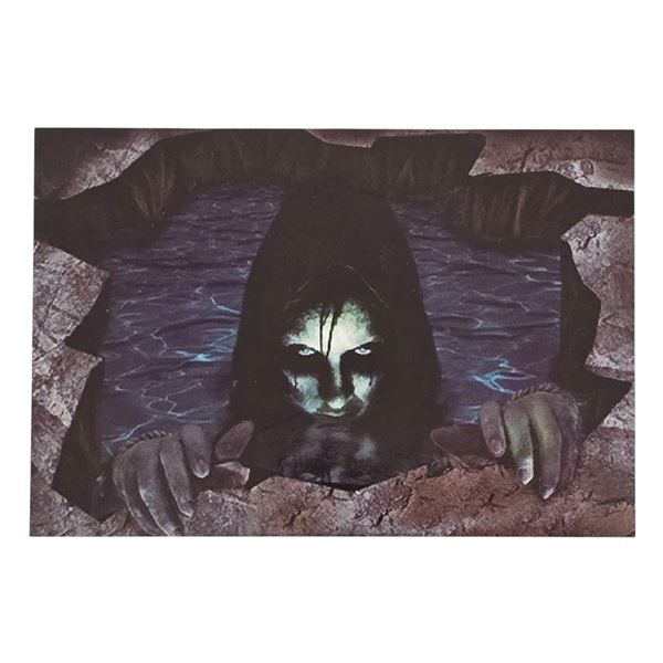 Imagen de Felpudo Decorativo Halloween Niña del Pozo (60cm x 40cm)