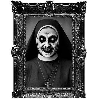 Imagen de Adhesivo Pared Monja Terrorífica (56cm x 41cm)