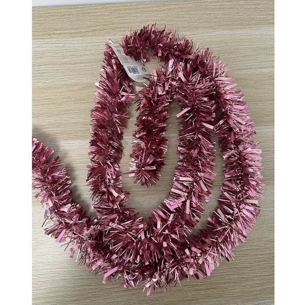 Imagen de Espumillón Rosa Mate 180x7cm